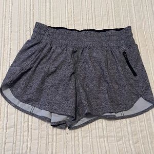 Lulu lemon midrise lined 4” shorts
